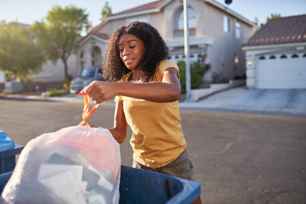 Best Yard Cleanup Services  in Parkston, SD